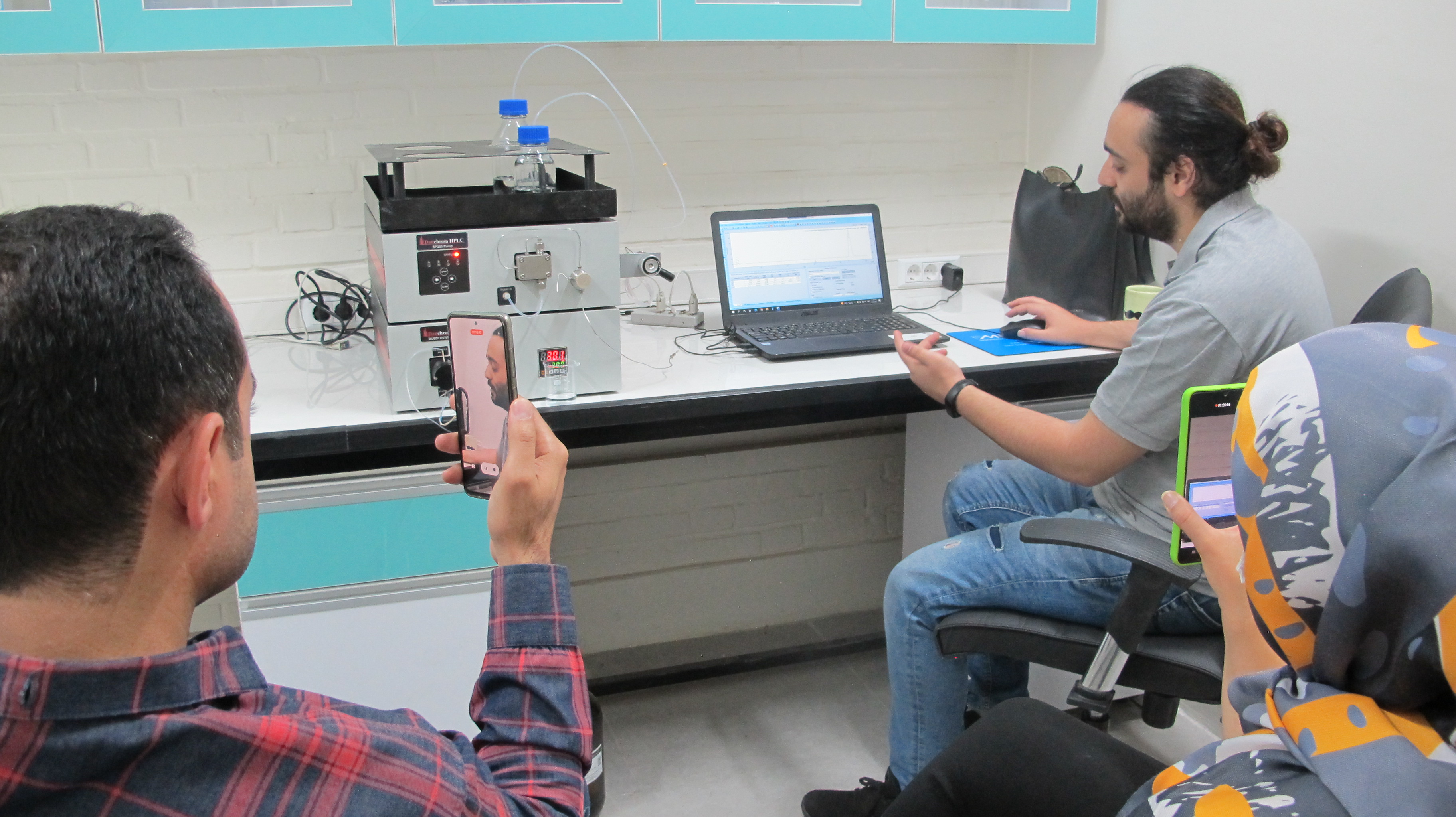 برگزاری کارگاه آموزشی با عنوان  کروماتوگرافی مایع با کارایی بالا (HPLC)